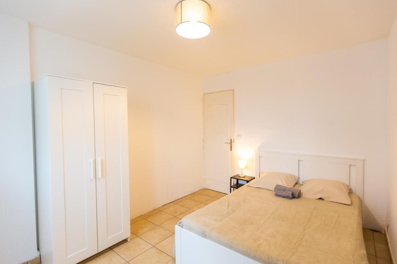 Superbe T4 Renove Spacieux Avec Stationnement Libre Et Gratuit Lejlighed Marseille Eksteriør billede