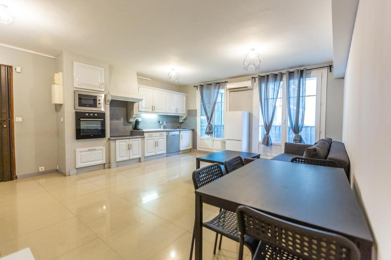 Superbe T4 Renove Spacieux Avec Stationnement Libre Et Gratuit Lejlighed Marseille Eksteriør billede